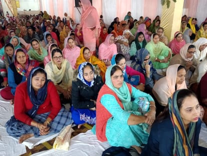 Saja Diwan, glorified the Guru