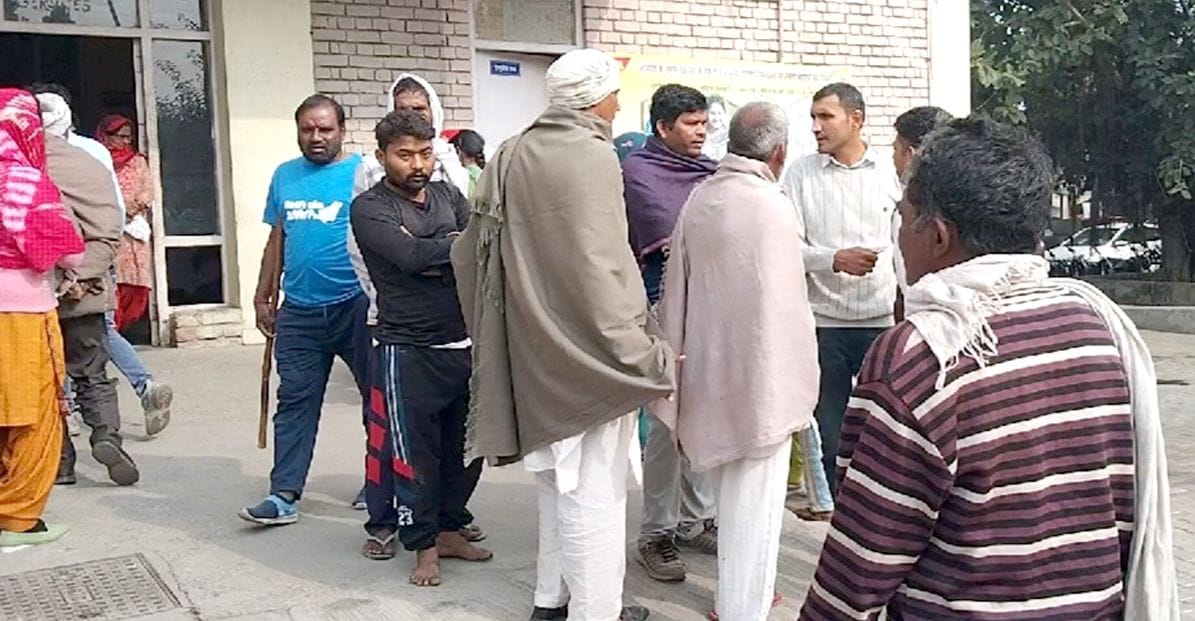 Hydra hits hand rickshaw, driver dies