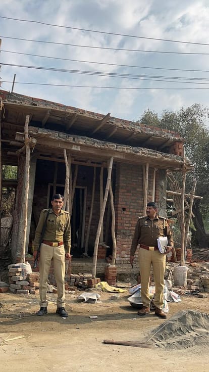 Two including a woman died due to electric current from high tension line