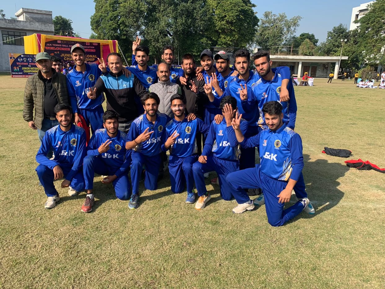national tenis ball cricket