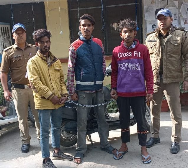 Police arrested three robbers, recovered scooter