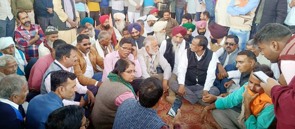 Farmers angry over delay in running the mill