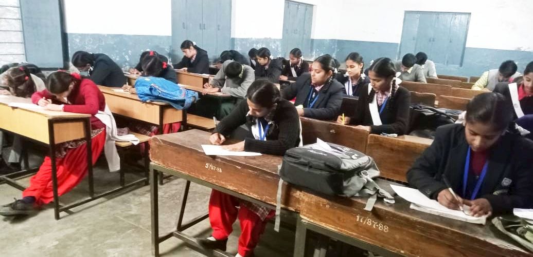 Nikita in slogan and Anjali first in poetry writing.