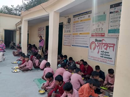 Guruji absent...children came, played, ate and went away