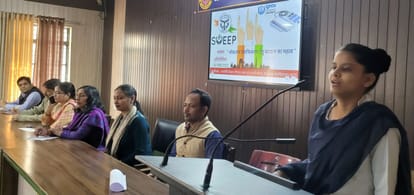 Ishraq got first place in speech competition