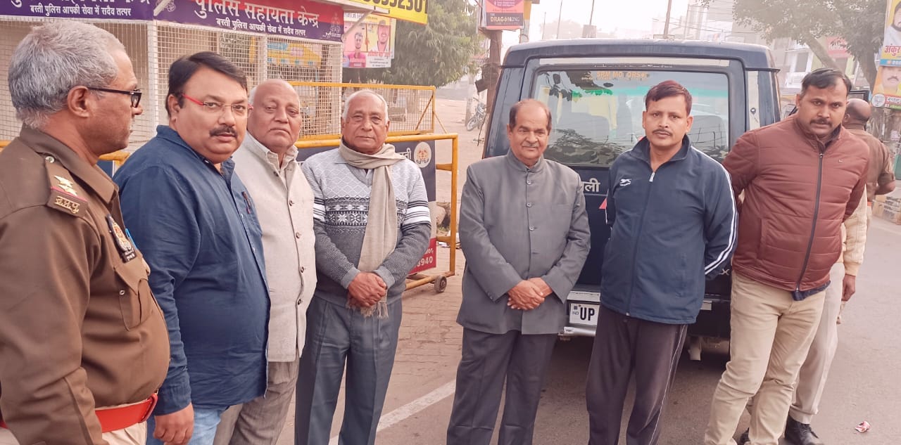 Teacher leaders going to Lucknow were arrested, later released