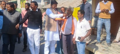 BJP workers celebrated the victory