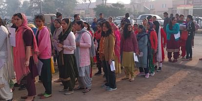 4407 Candidates Took The Exam In Two Shifts, 333 Remained Absent. - Charkhi  Dadri News - Charkhi Dadri News:दो पारियों में 4407 अभ्यर्थियों ने दी  परीक्षा, 333 रहे गैरहाजिर