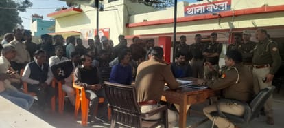 Theft of lakhs by cutting shutters, police tried to suppress it