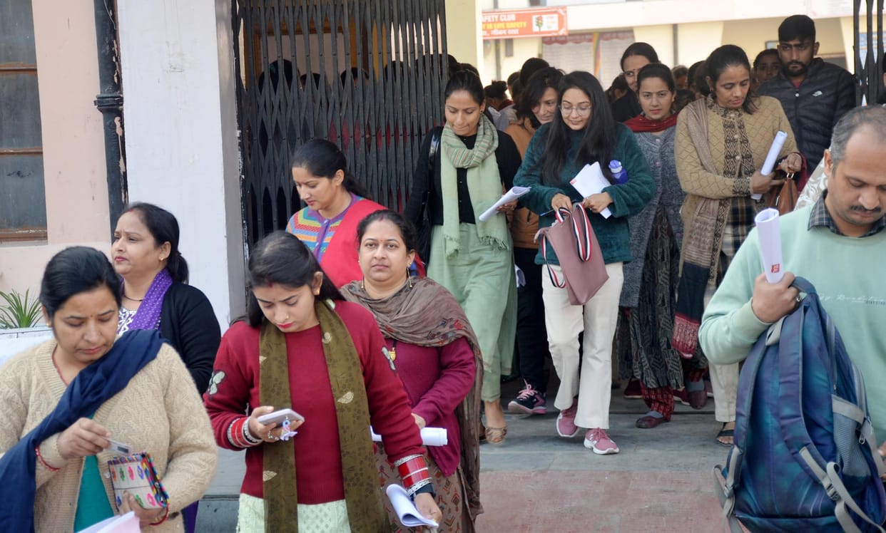 228 candidates appeared for TGT Arts TET exam.
