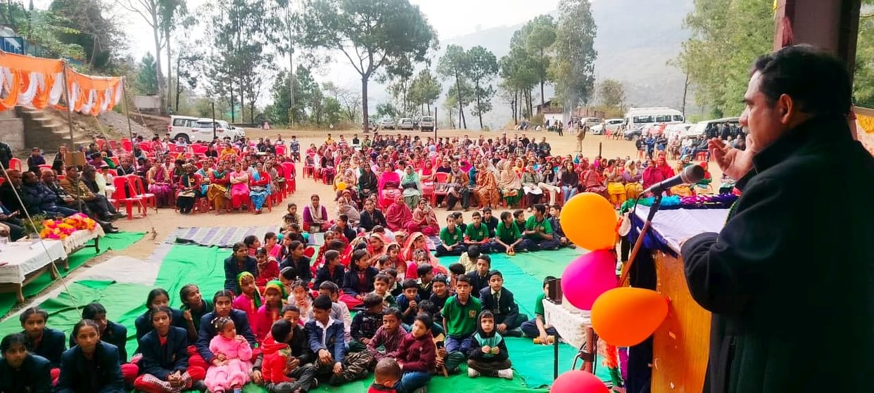 Smart education system will be installed in schools