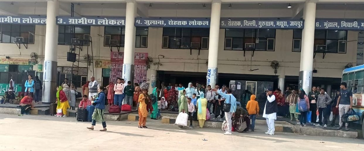 Roadways buses not available on long routes, local buses become private