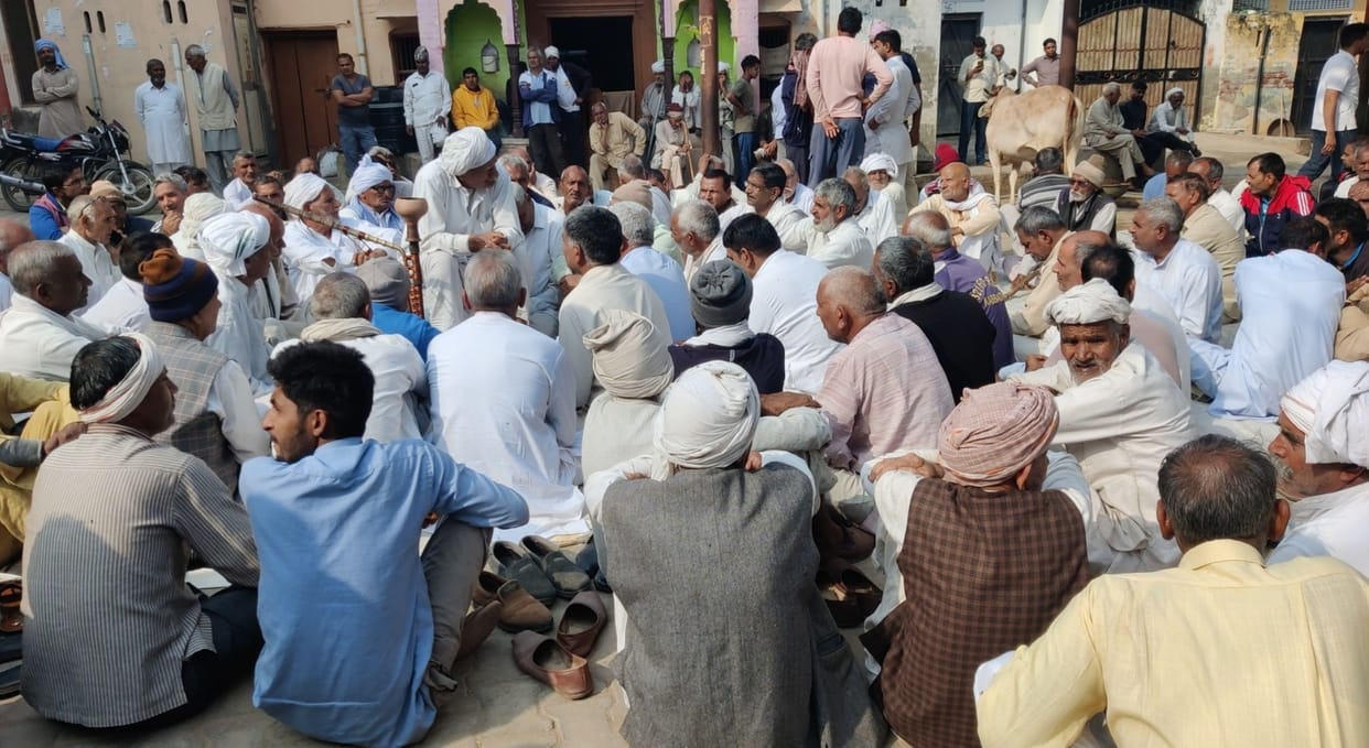 The commission agent was a 35 year old moneylender, the villagers used to deposit the money as soon as it arrived.