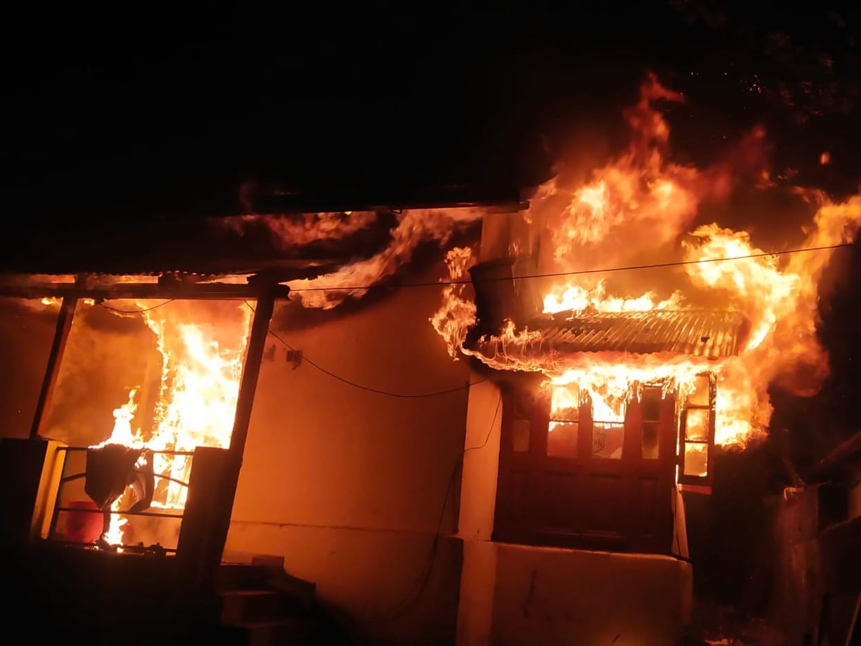 Fire broke out in a hotelier house in nainital