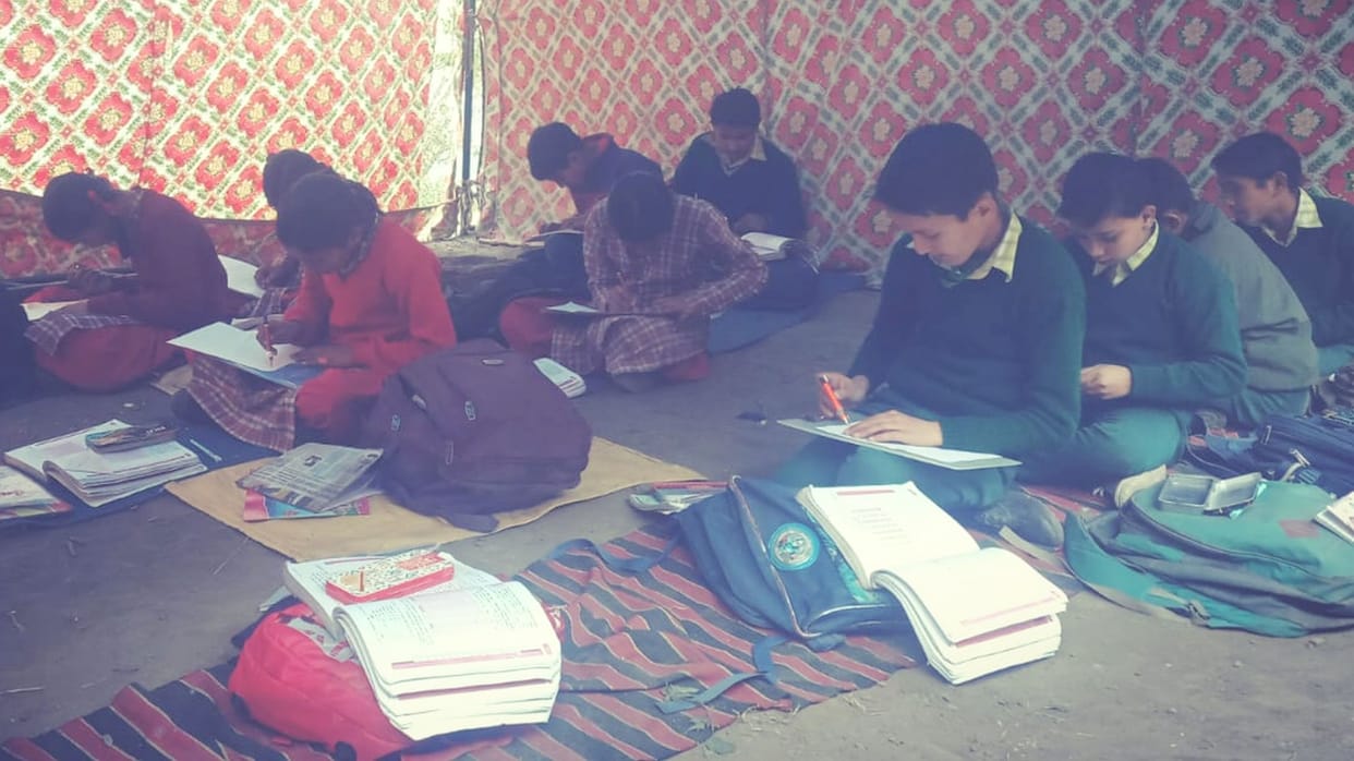 Government made a mistake, school in tents, children forced to sit on sackcloth
