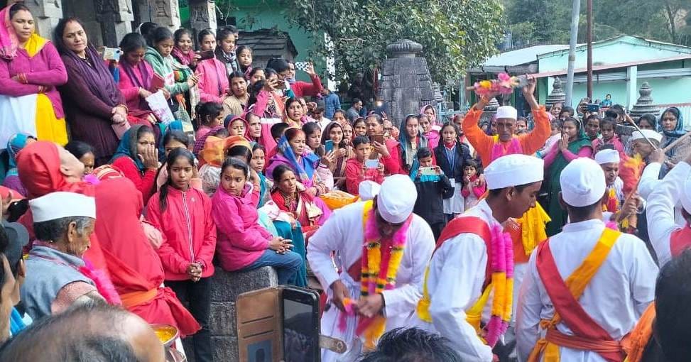 After taking bath in Notha Ghat, Pandavas visited Adibadri temple.