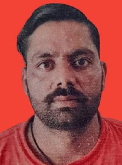 Mentally ill youth commits suicide by hanging himself