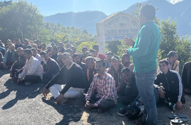 Villagers sitting on strike regarding bad road condition