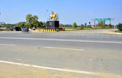 Work not done on old black spots, new ones are being marked