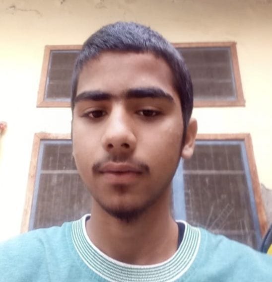Two youths had murdered Mohit for 200 rupees.