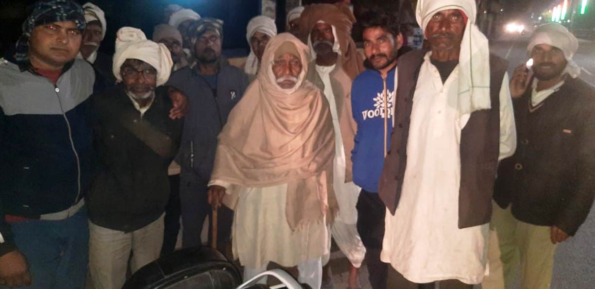 Vinod Jat arrested, family reached Kotwali with villagers