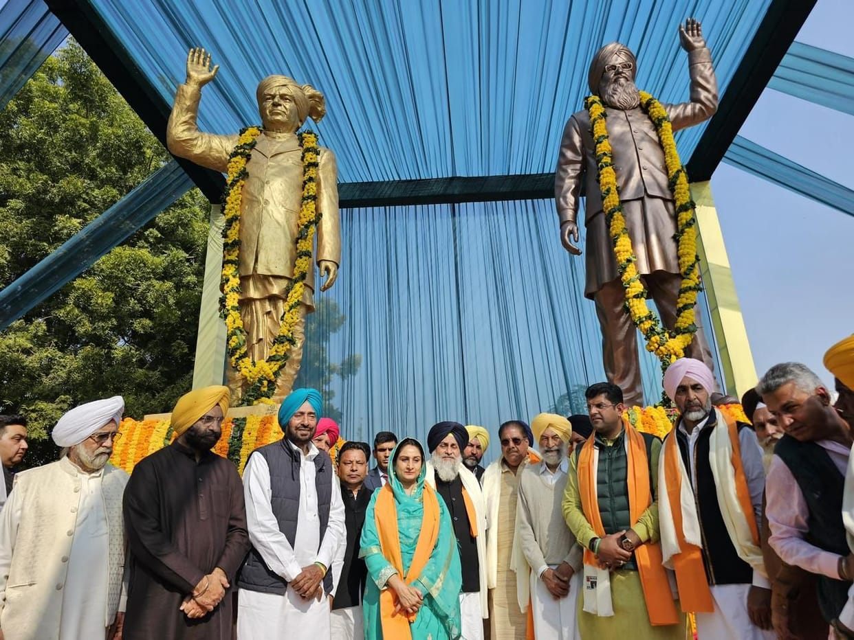 Three Congress leaders came to Rajasthan by boat: Dushyant Chautala