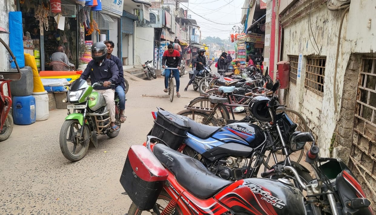 20 feet wide road shrunk due to encroachment, journey taking minutes takes hours