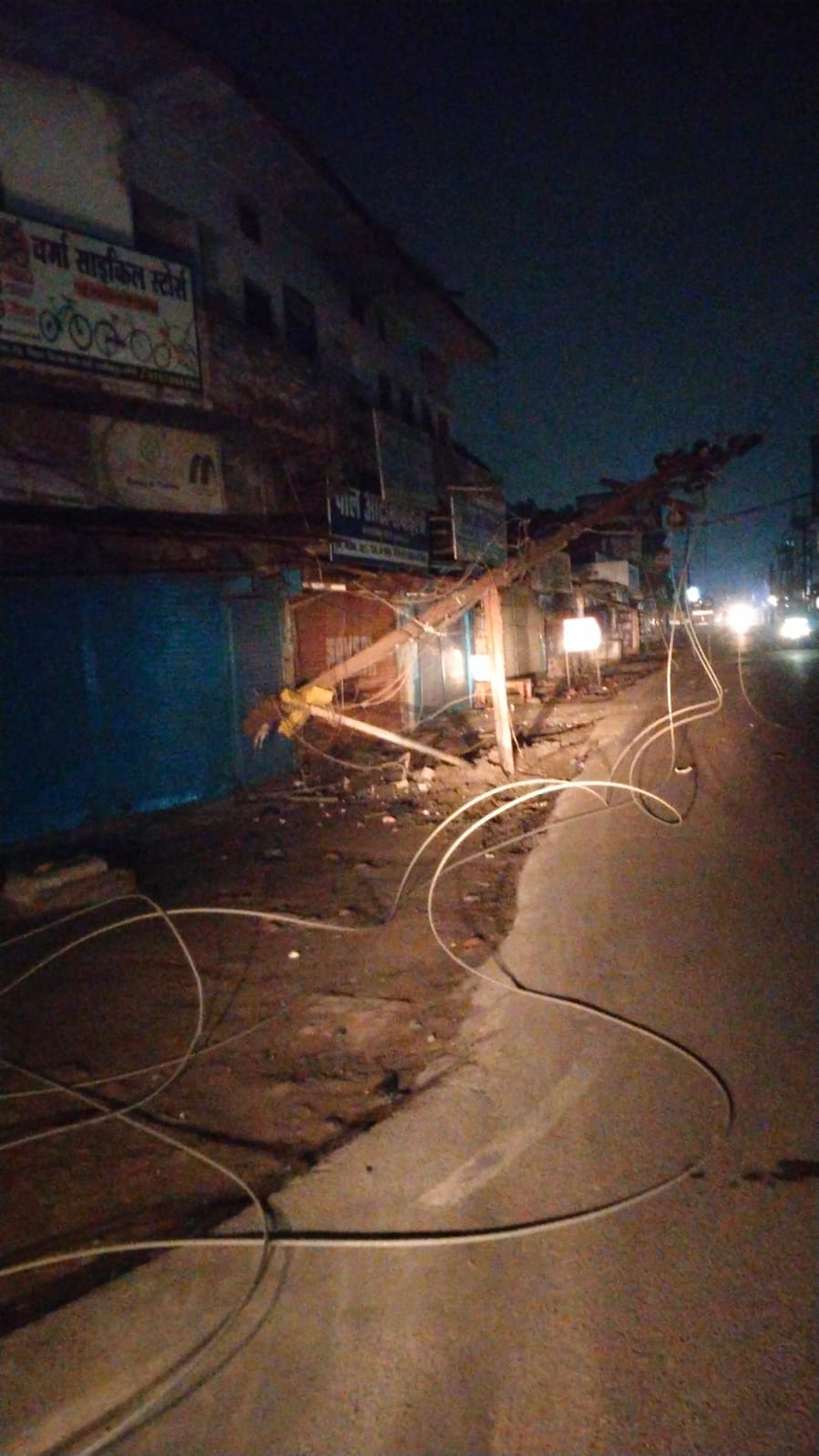 Electricity cut off in many localities due to falling of a pole