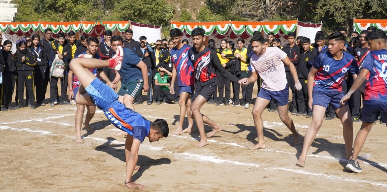carrier academy organised khel divas in chamba maidan
