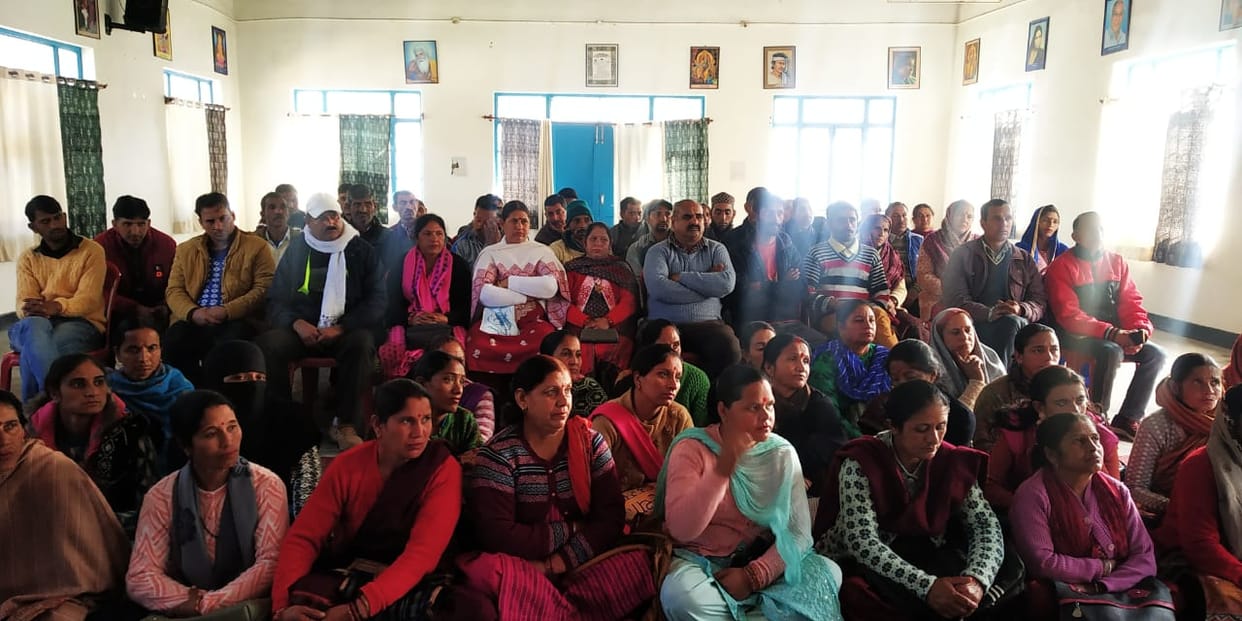 Labor laws are not being implemented for mid-day meal workers