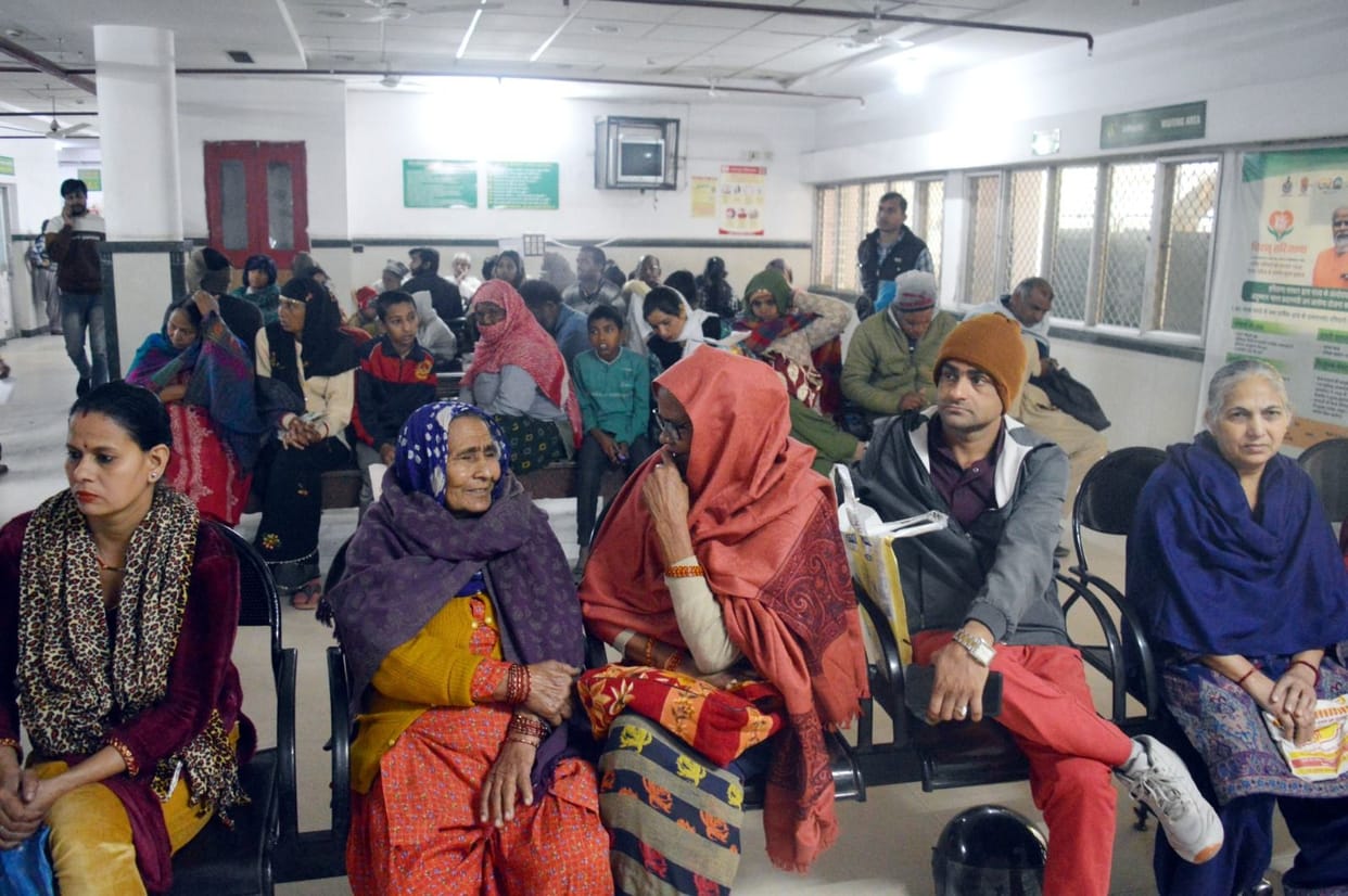 Due to pain down strike of government doctors, patients kept wandering in OPD, did not get treatment or medicine