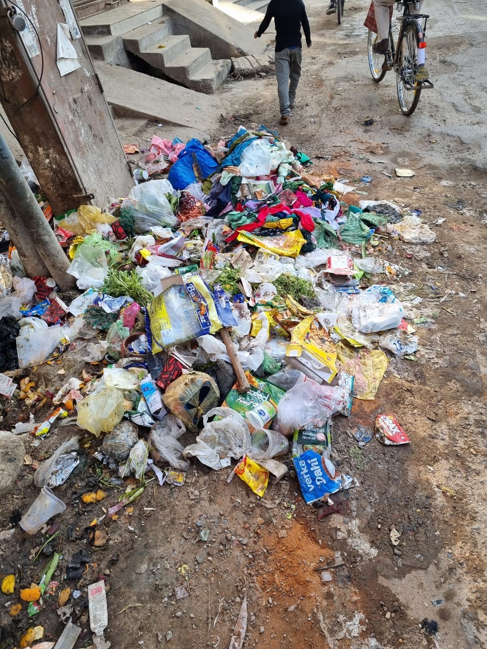 Dirt in the city, cleanliness in the cantonment, drains littered