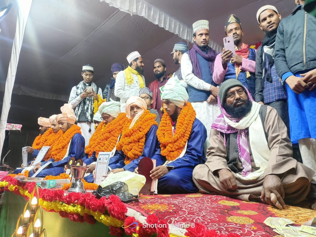Eight students including one girl student got the title of Hafiz