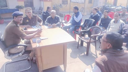 SP heard the problems in Puranpur and Ghungchai