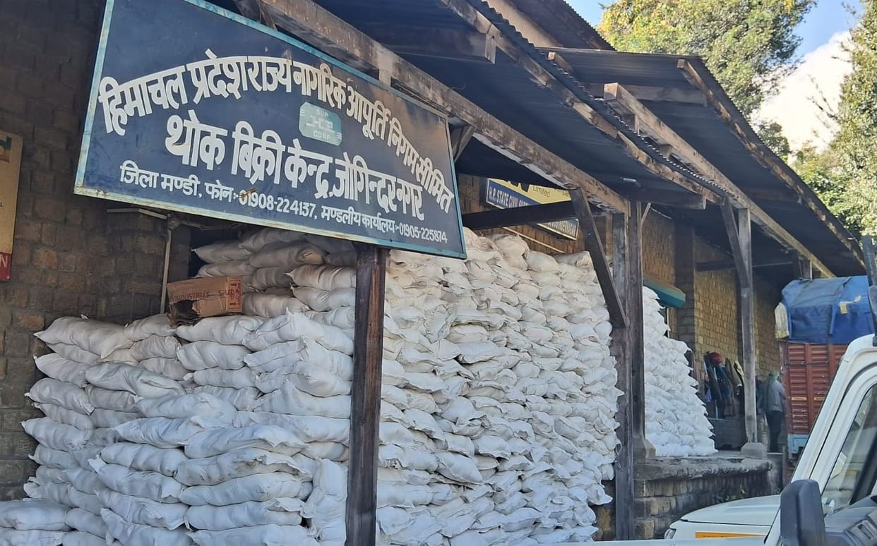 Central grain storage is in bad shape, questions on conservation of government ration