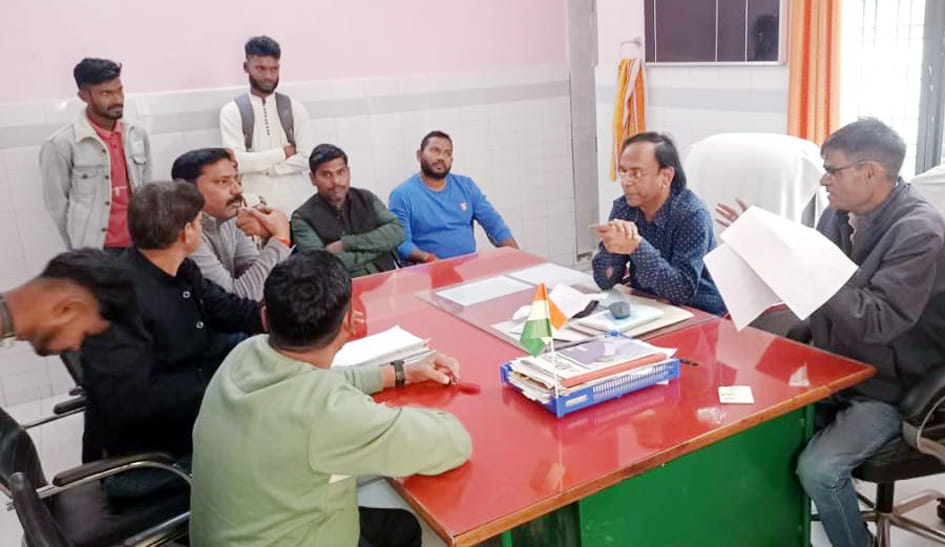 Pharmacist accused of taking bribe, uproar