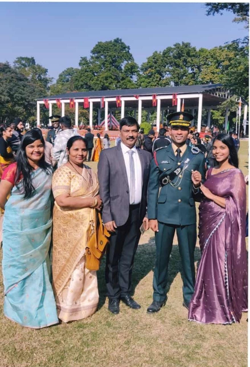 Aditya becomes Lieutenant, honored with Best in Academic Award