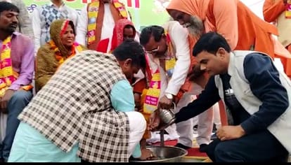 Somwati of Phulhar village stood first in Kamdhenu competition.