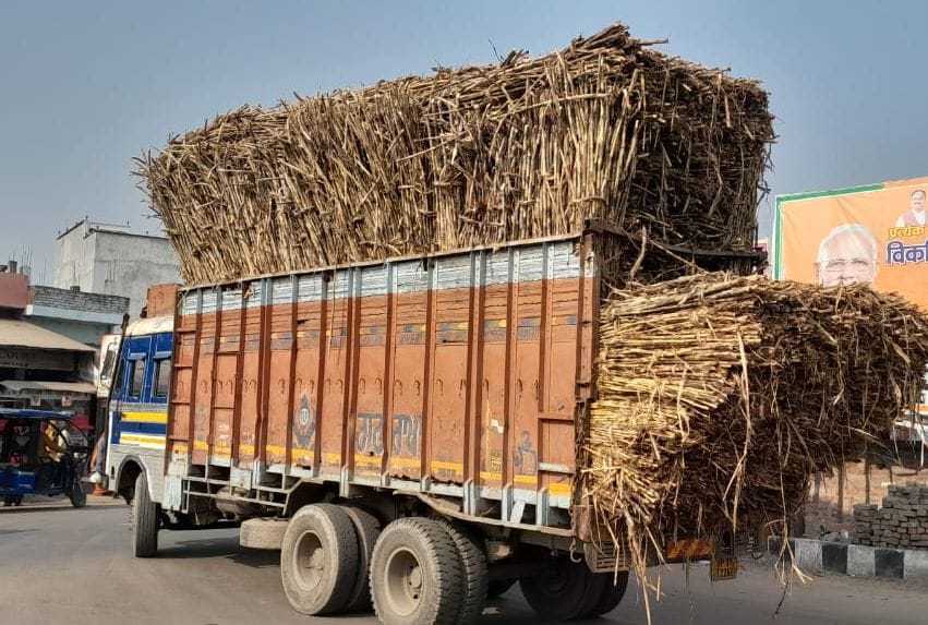 Moradabad: Sugarcane was being purchased illegally, case against officers of Rana Sugar Mill