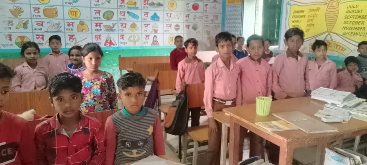 Sweaters of 13,046 children trapped in the maze of Aadhaar