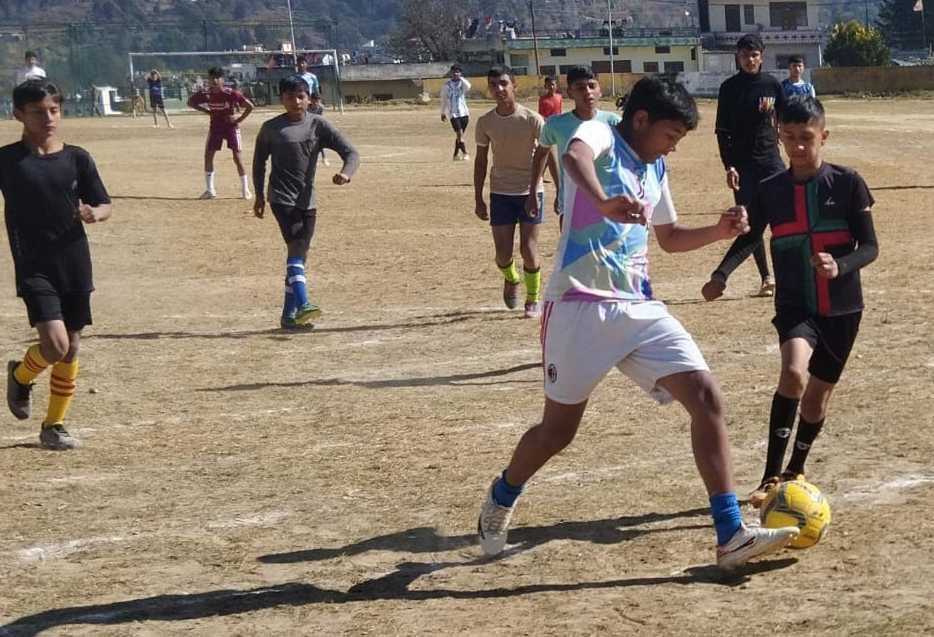 Football: Chaumel, Lohaghat and Champawat won