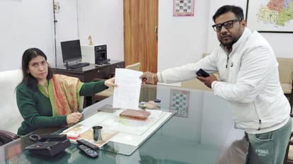 Complaint to the commissioner about corruption prevalent in women's hospital