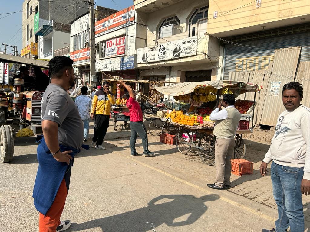 City Council launched encroachment removal campaign, seized goods