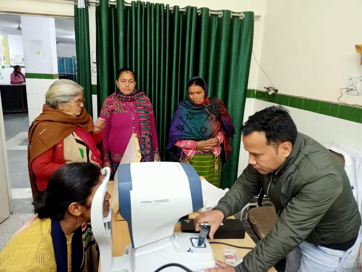 Auto refractor machine installed in district hospital