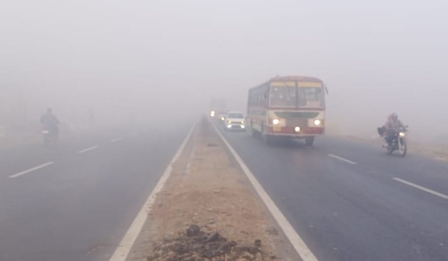 Fog knocked in, minimum temperature remained at six degrees