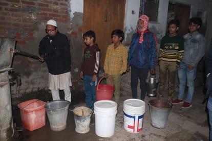 Information not given...water supply stopped in one thousand houses