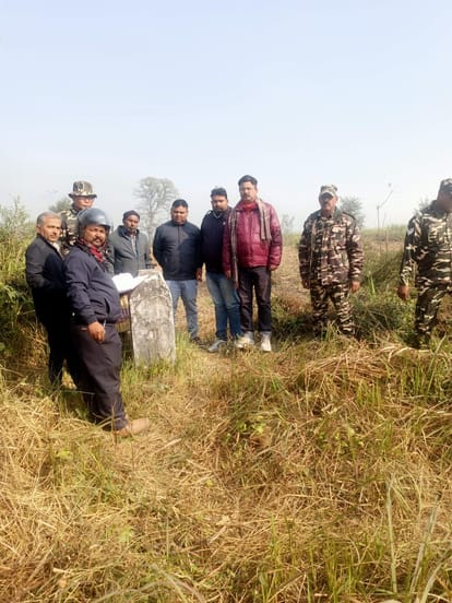 Joint survey started on the noman's land of Nepal border