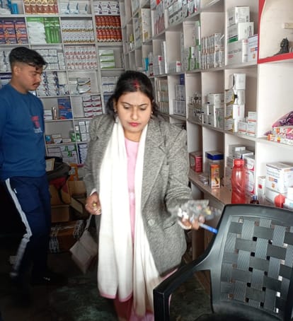 Samples for seven medicines from three medical stores