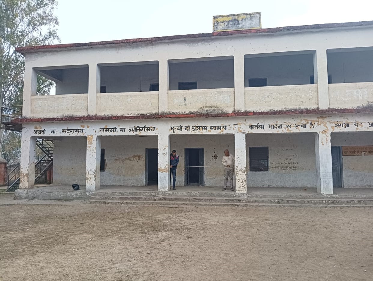 Barmana school building should be repaired