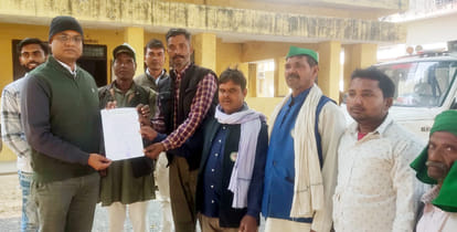 Issue caste certificates of Pasi caste people soon